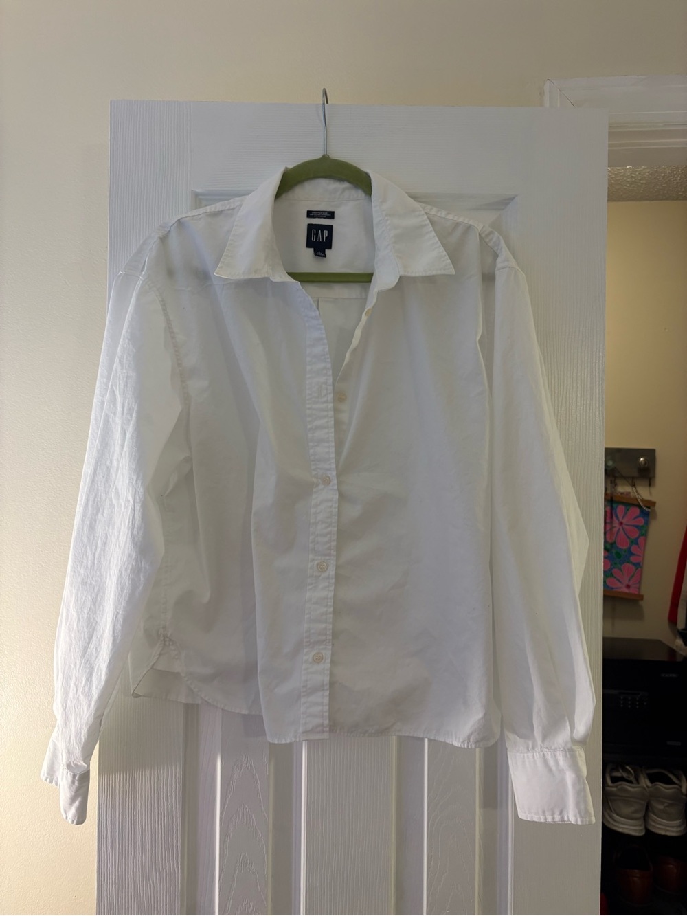 GAP Cropped White Button-Down Shirt for Women
